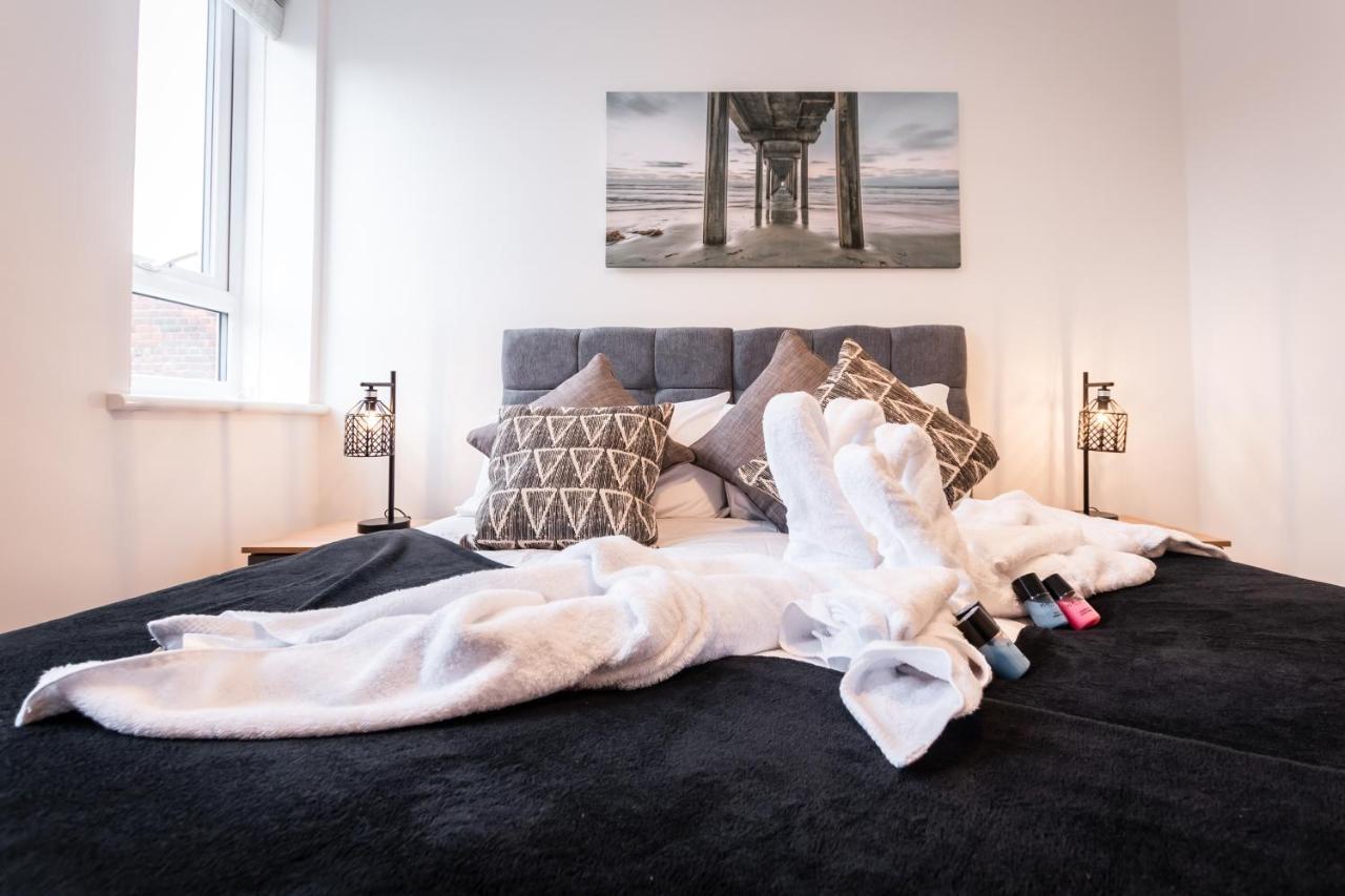 Apartments: Location With Parking Apartment Southampton